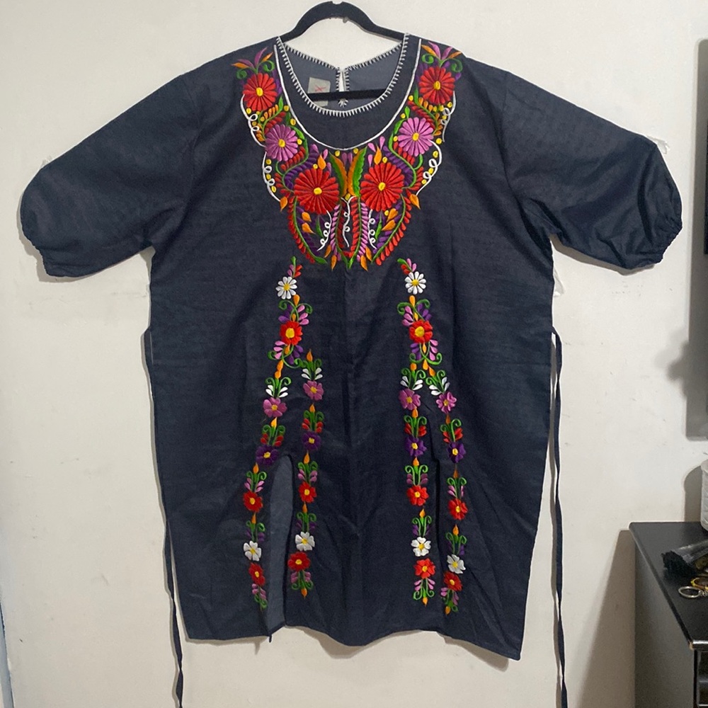 NWOT Artisanal  dress